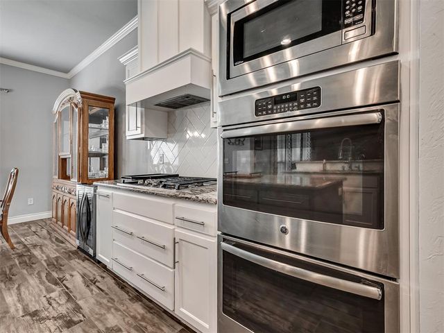 5509 Montford Way, Choctaw, OK 73020