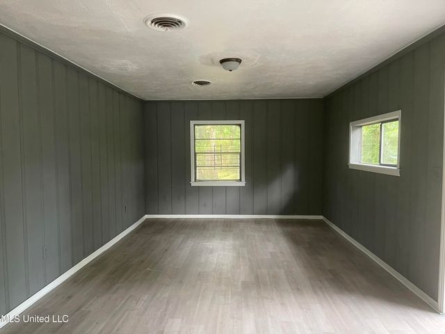 2938 Oak Forest Drive, Jackson, MS 39212