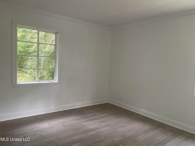 2938 Oak Forest Drive, Jackson, MS 39212
