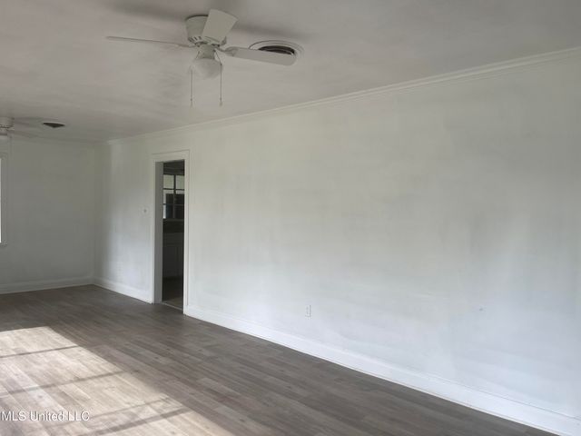 2938 Oak Forest Drive, Jackson, MS 39212