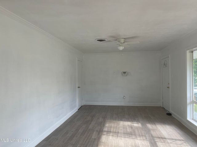 2938 Oak Forest Drive, Jackson, MS 39212