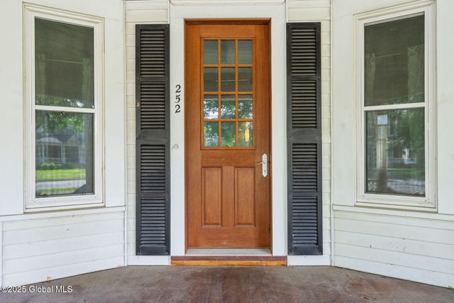 252 Main Street, Schoharie, NY 12157