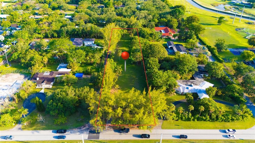 9840 SW 104th Street, Miami, FL 33176
