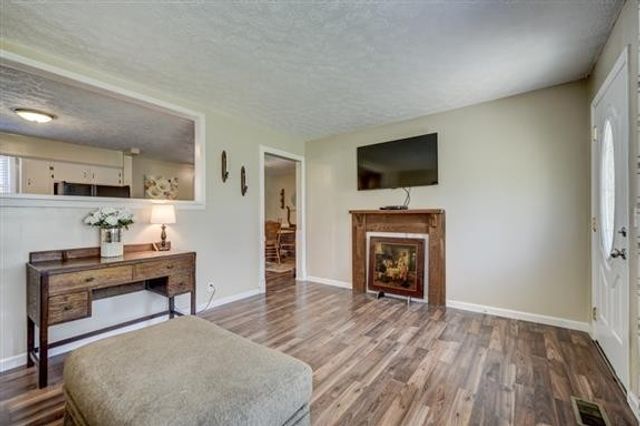 134 Orchard Valley Rd, Hendersonville, TN 37075