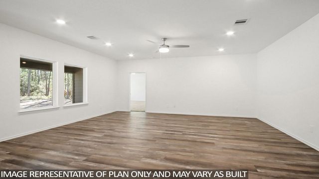 121 Wildflower Lane, Dayton, TX 77535
