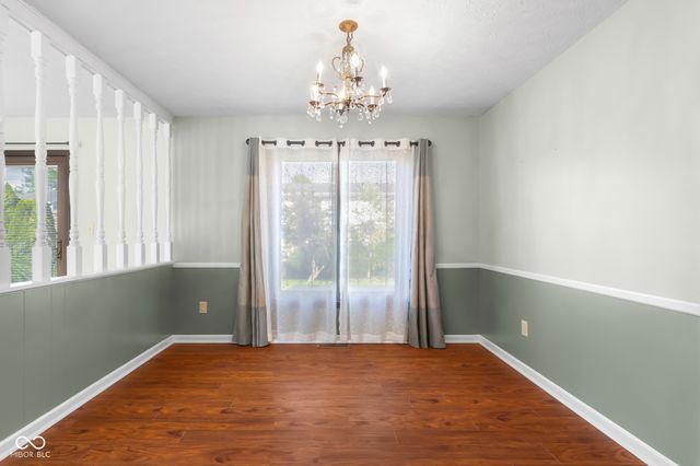 3525 River Rd Drive, Columbus, IN 47203