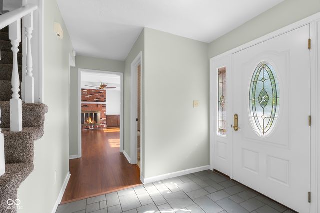 3525 River Rd Drive, Columbus, IN 47203