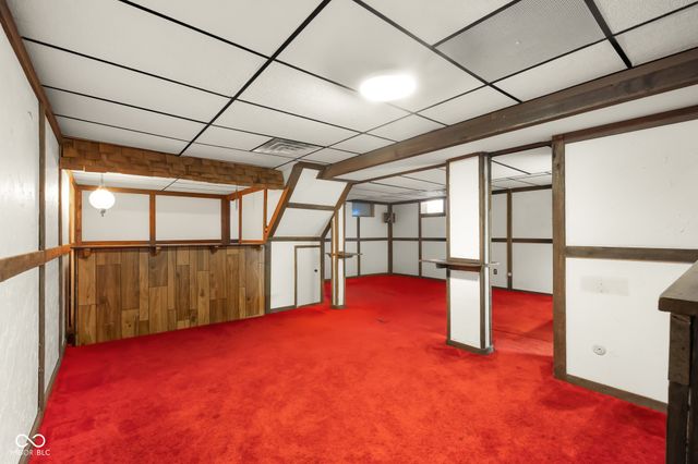 3525 River Rd Drive, Columbus, IN 47203