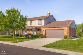 3525 River Rd Drive, Columbus, IN 47203