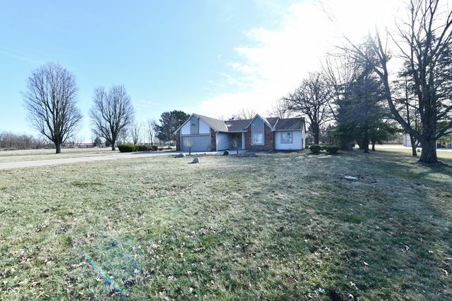 47 E 700 N, Whiteland, IN 46184