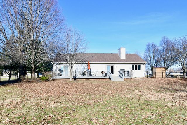 47 E 700 N, Whiteland, IN 46184