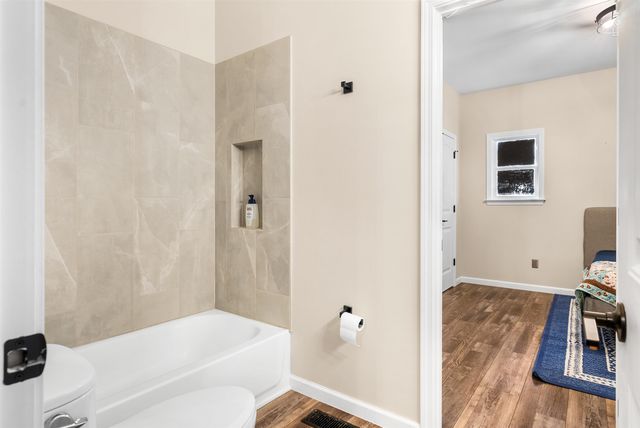 212 TIPTON ST, Covington, TN 38019