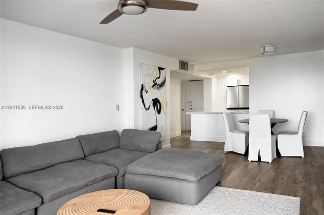 1600 S Ocean Drive 17D, Hollywood, FL 33019
