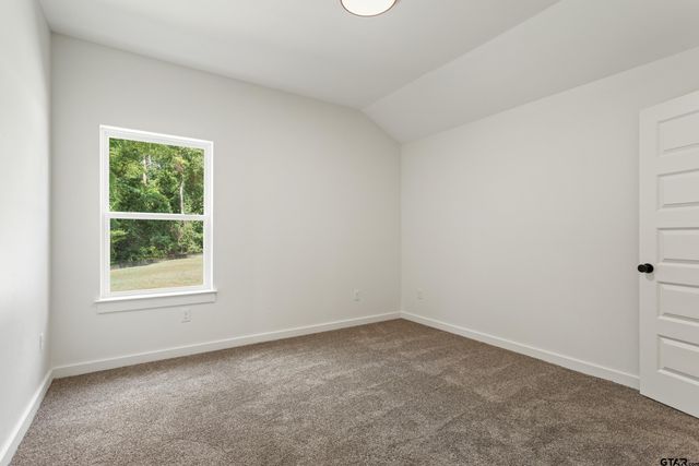 16430 Crossing Circle, Lindale, TX 75771