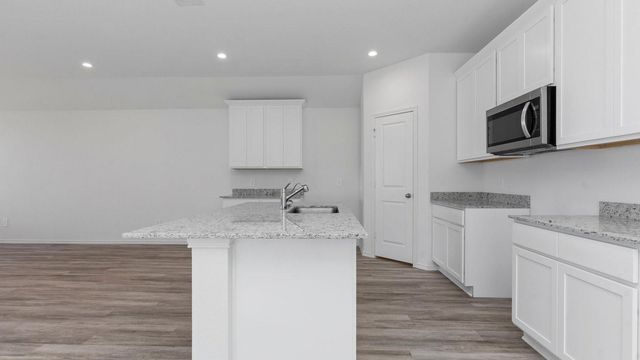 6818 Spur Creek Drive, Rosenberg, TX 77471