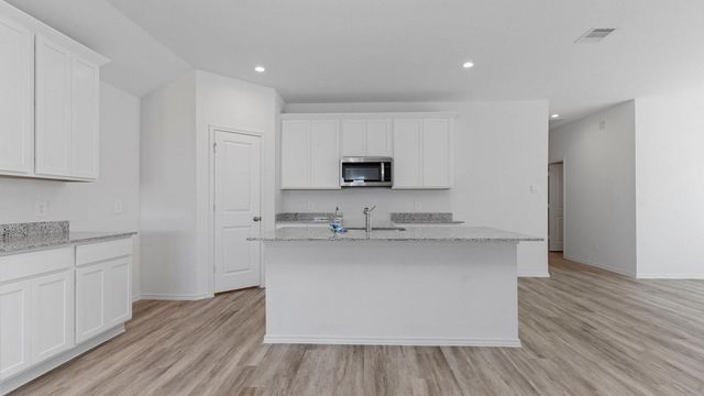6818 Spur Creek Drive, Rosenberg, TX 77471