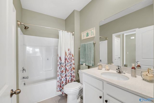 460 Jackson Point Circle, Huntsville, AL 35811