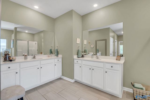 460 Jackson Point Circle, Huntsville, AL 35811
