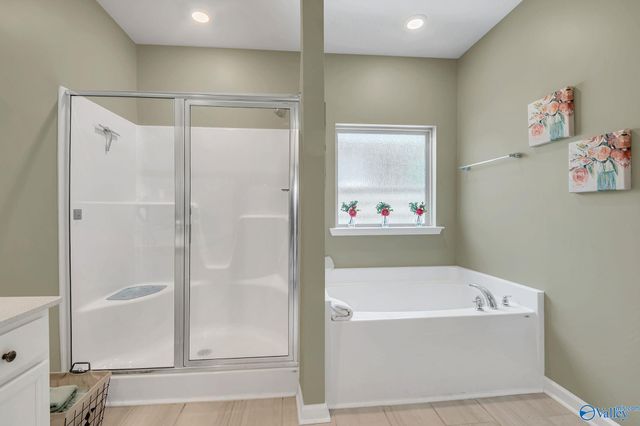 460 Jackson Point Circle, Huntsville, AL 35811