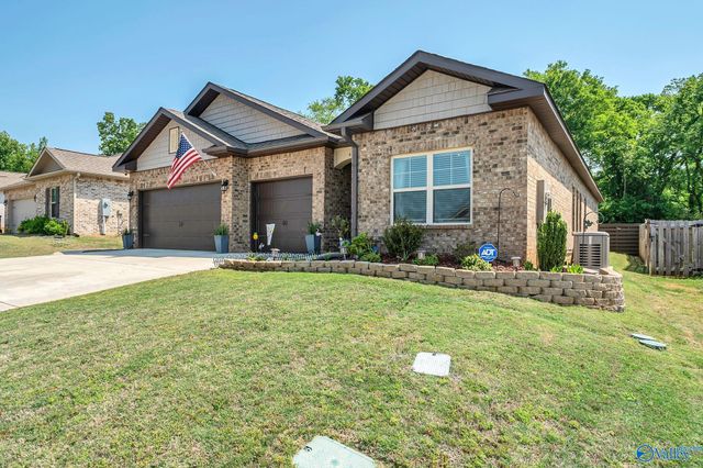 460 Jackson Point Circle, Huntsville, AL 35811