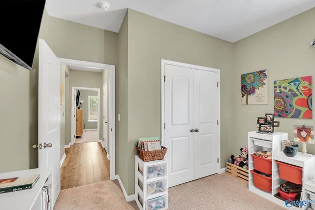 460 Jackson Point Circle, Huntsville, AL 35811