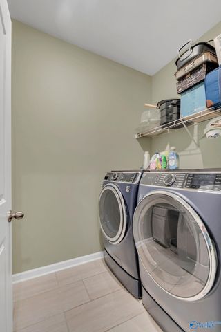 460 Jackson Point Circle, Huntsville, AL 35811