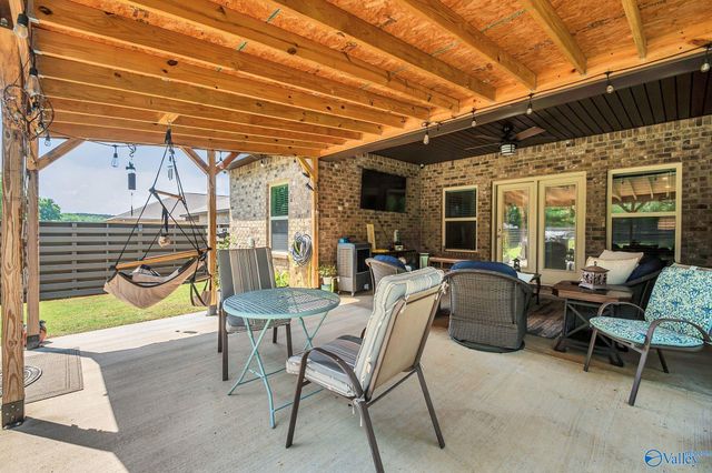 460 Jackson Point Circle, Huntsville, AL 35811