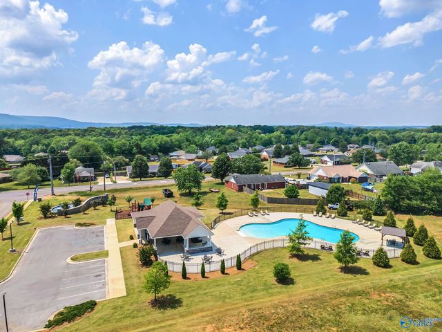 460 Jackson Point Circle, Huntsville, AL 35811