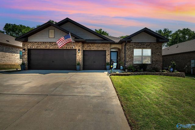 460 Jackson Point Circle, Huntsville, AL 35811
