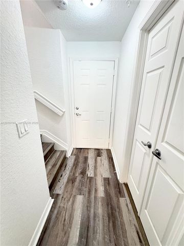 1984 NE 5th St 203, Boynton Beach, FL 33435