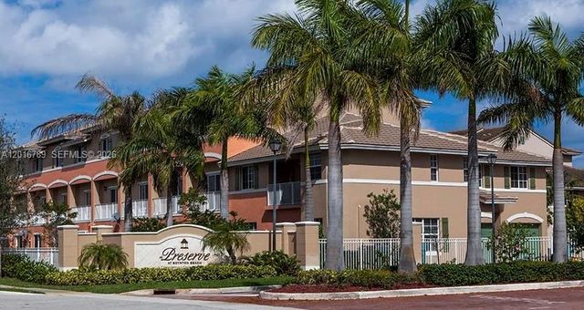 1984 NE 5th St 203, Boynton Beach, FL 33435