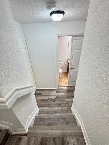 1984 NE 5th St 203, Boynton Beach, FL 33435