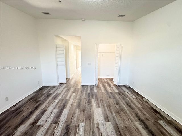 1984 NE 5th St 203, Boynton Beach, FL 33435
