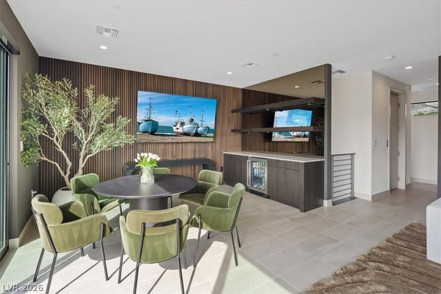 40 Heron Harbour Drive, Henderson, NV 89011