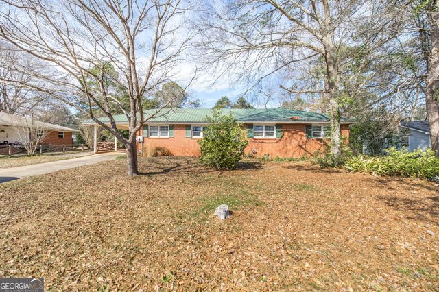 1739 Houston Lake Road, Perry, GA 31069