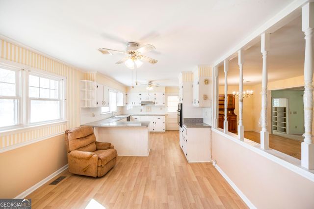 1739 Houston Lake Road, Perry, GA 31069