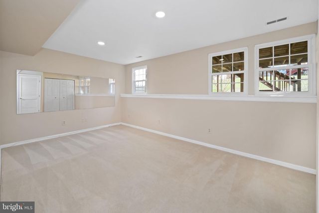 255 SLOAN CT, Wilmington, DE 19808