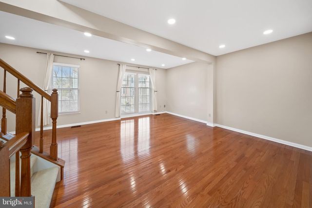 255 SLOAN CT, Wilmington, DE 19808