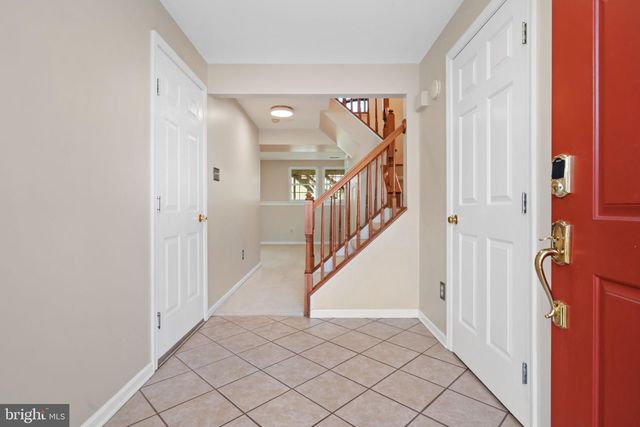 255 SLOAN CT, Wilmington, DE 19808