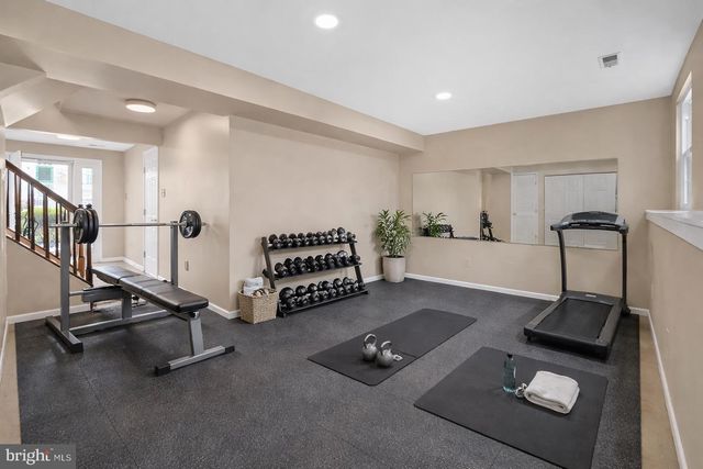 255 SLOAN CT, Wilmington, DE 19808