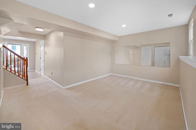 255 SLOAN CT, Wilmington, DE 19808