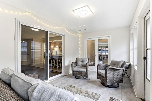 1974 Summer Street, Falcon Heights, MN 55113