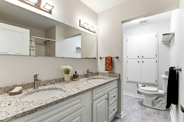 1974 Summer Street, Falcon Heights, MN 55113