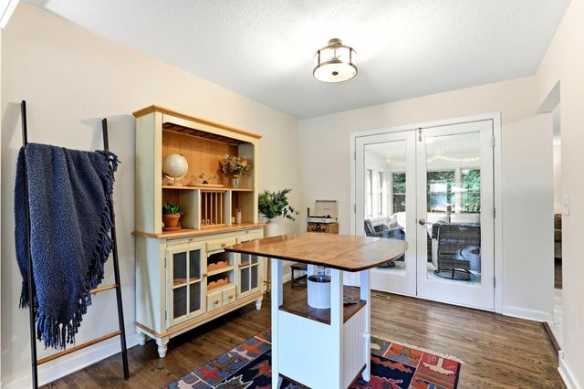 1974 Summer Street, Falcon Heights, MN 55113