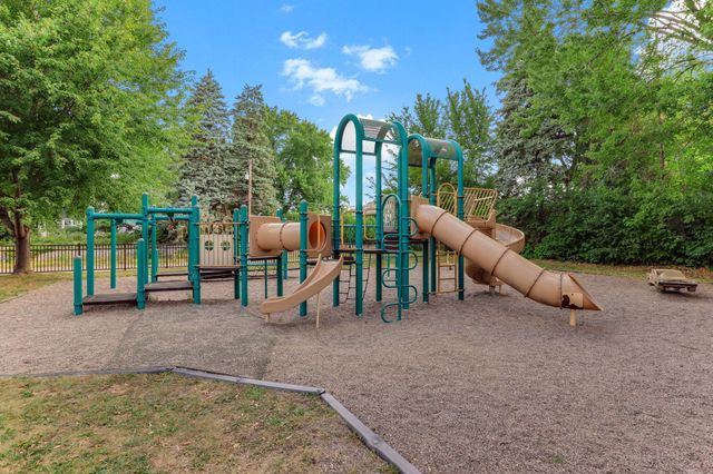 1974 Summer Street, Falcon Heights, MN 55113