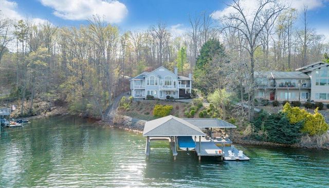 8599 Burnt Chimney RD, Wirtz, VA 24184