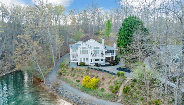 8599 Burnt Chimney RD, Wirtz, VA 24184