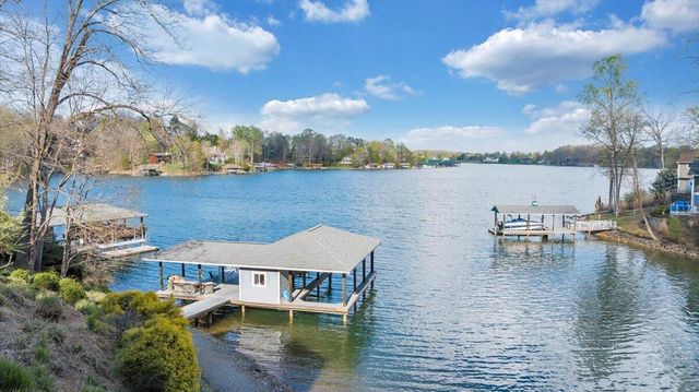 8599 Burnt Chimney RD, Wirtz, VA 24184