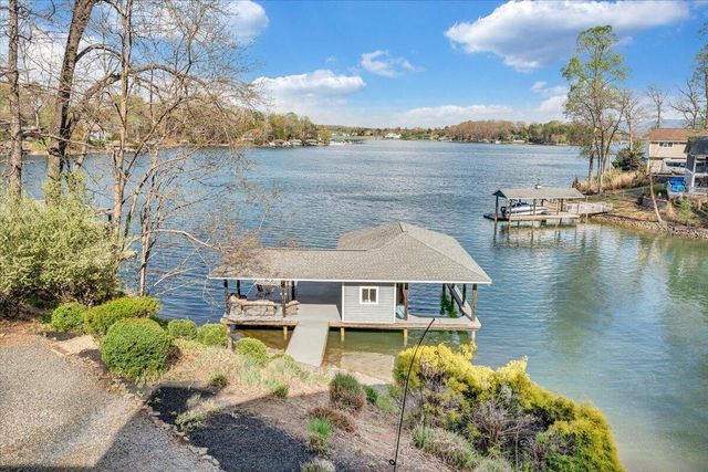 8599 Burnt Chimney RD, Wirtz, VA 24184