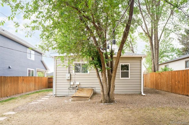 3310 S Emerson Street, Englewood, CO 80113